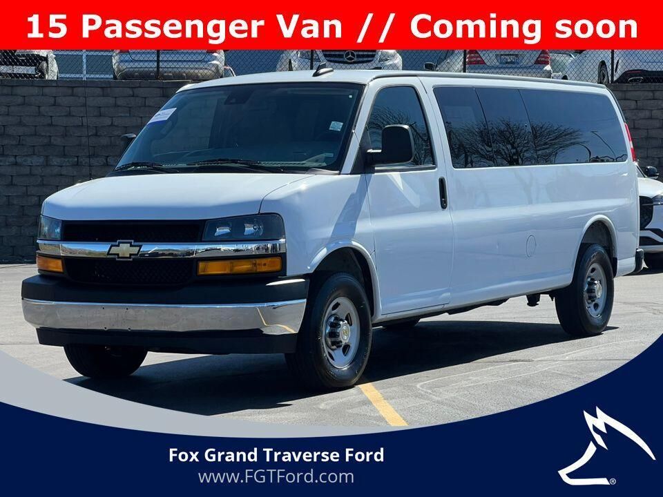 2025 CHEVROLET Express