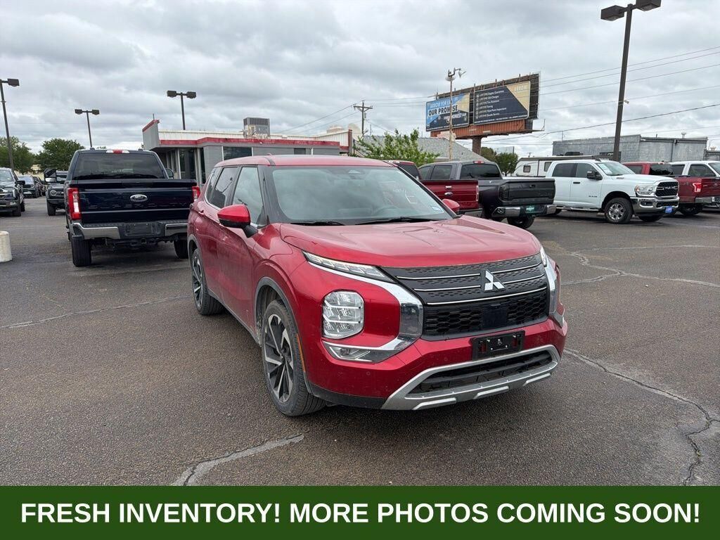2024 MITSUBISHI Outlander