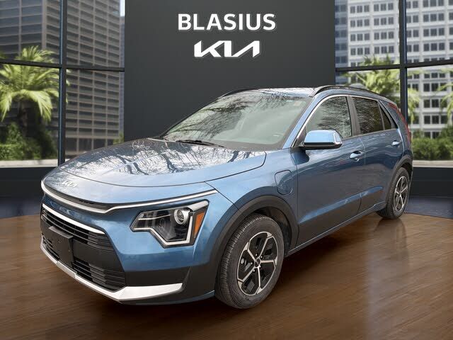 2023 KIA Niro