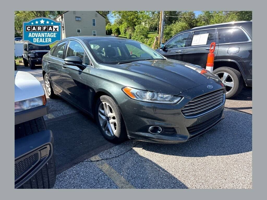 2015 FORD Fusion