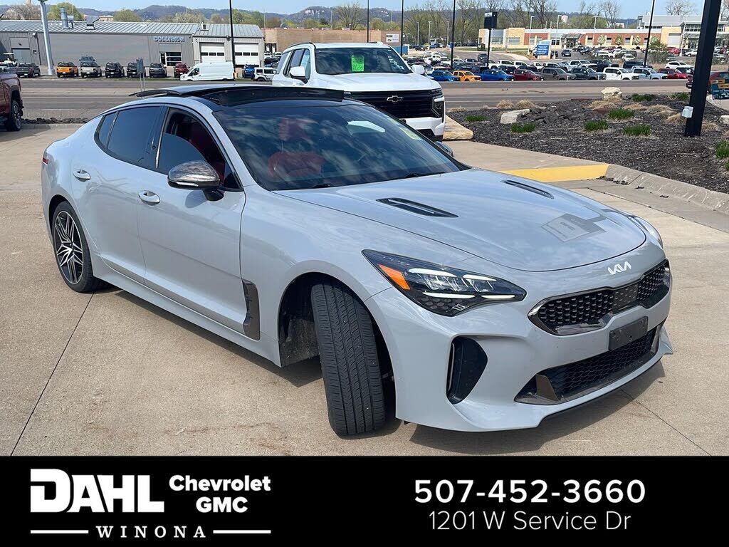 2022 KIA Stinger