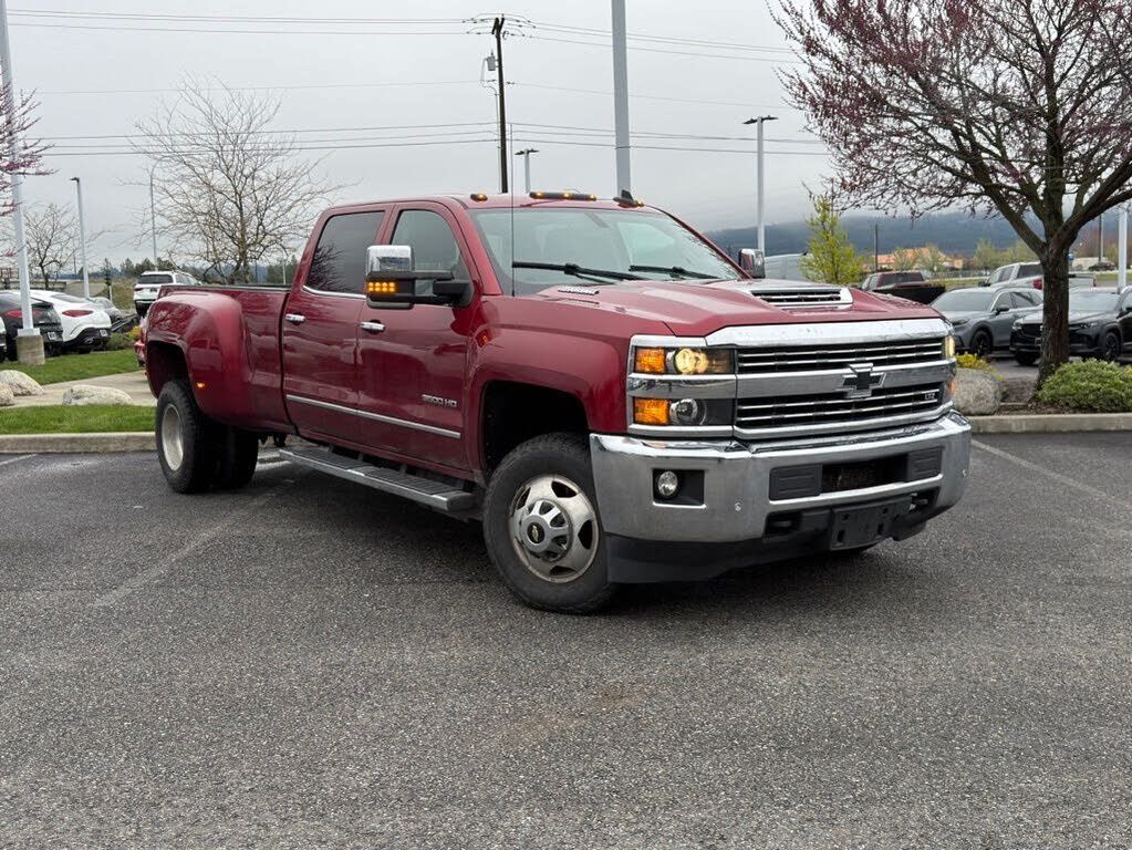 2018 CHEVROLET Silverado
