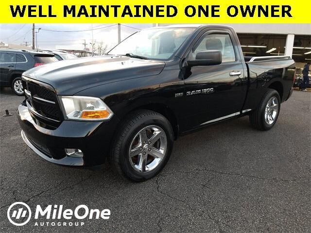 2012 DODGE Ram