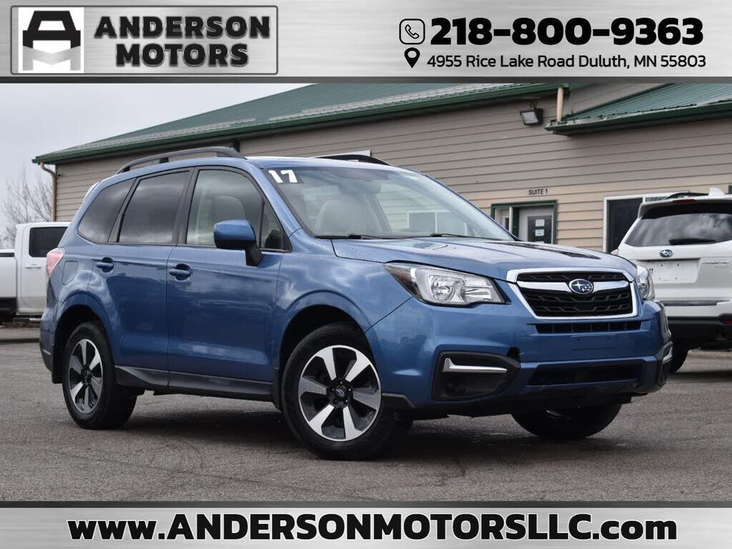 2017 SUBARU Forester