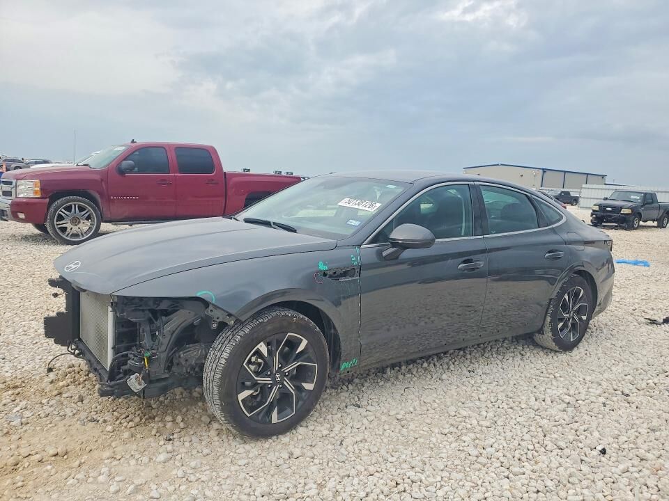 2025 HYUNDAI Sonata