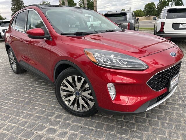 2020 FORD Escape
