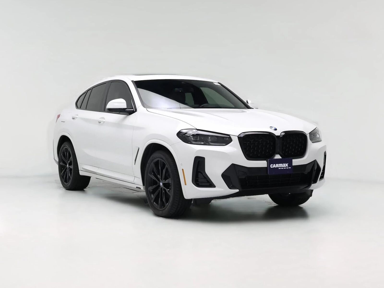 2025 BMW X4