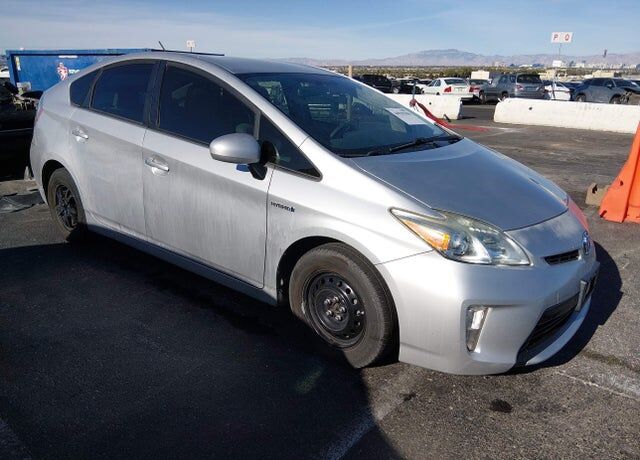 2013 TOYOTA PRIUS