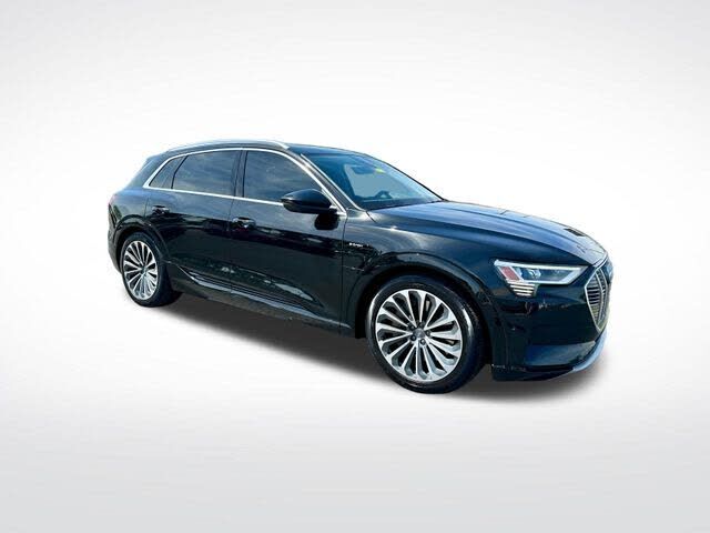 2019 AUDI e-tron
