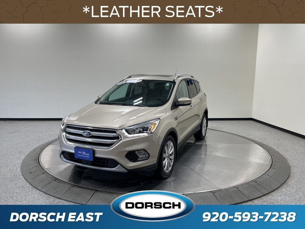 2017 FORD Escape
