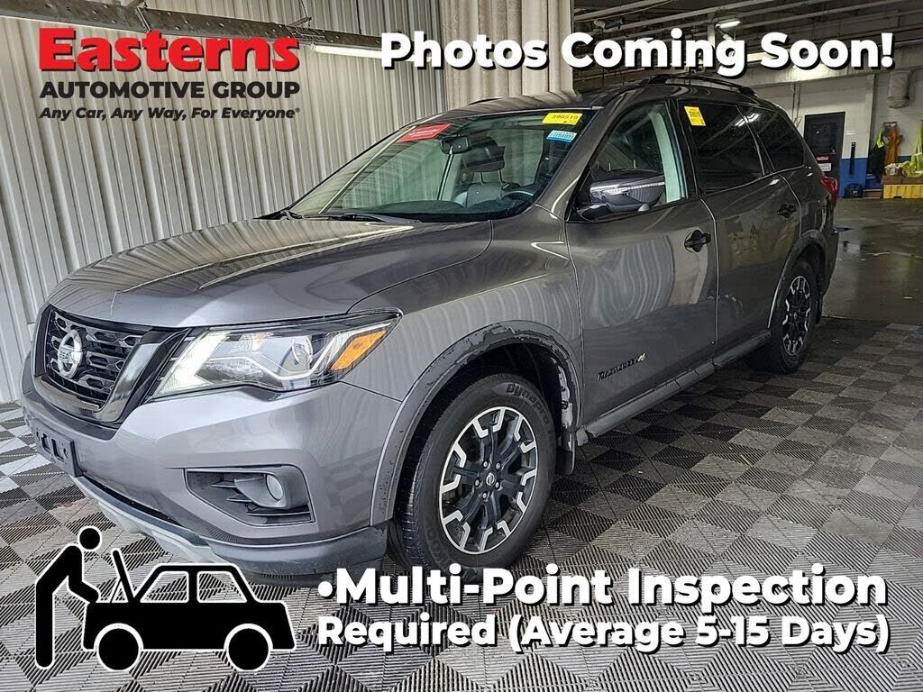 2020 NISSAN Pathfinder