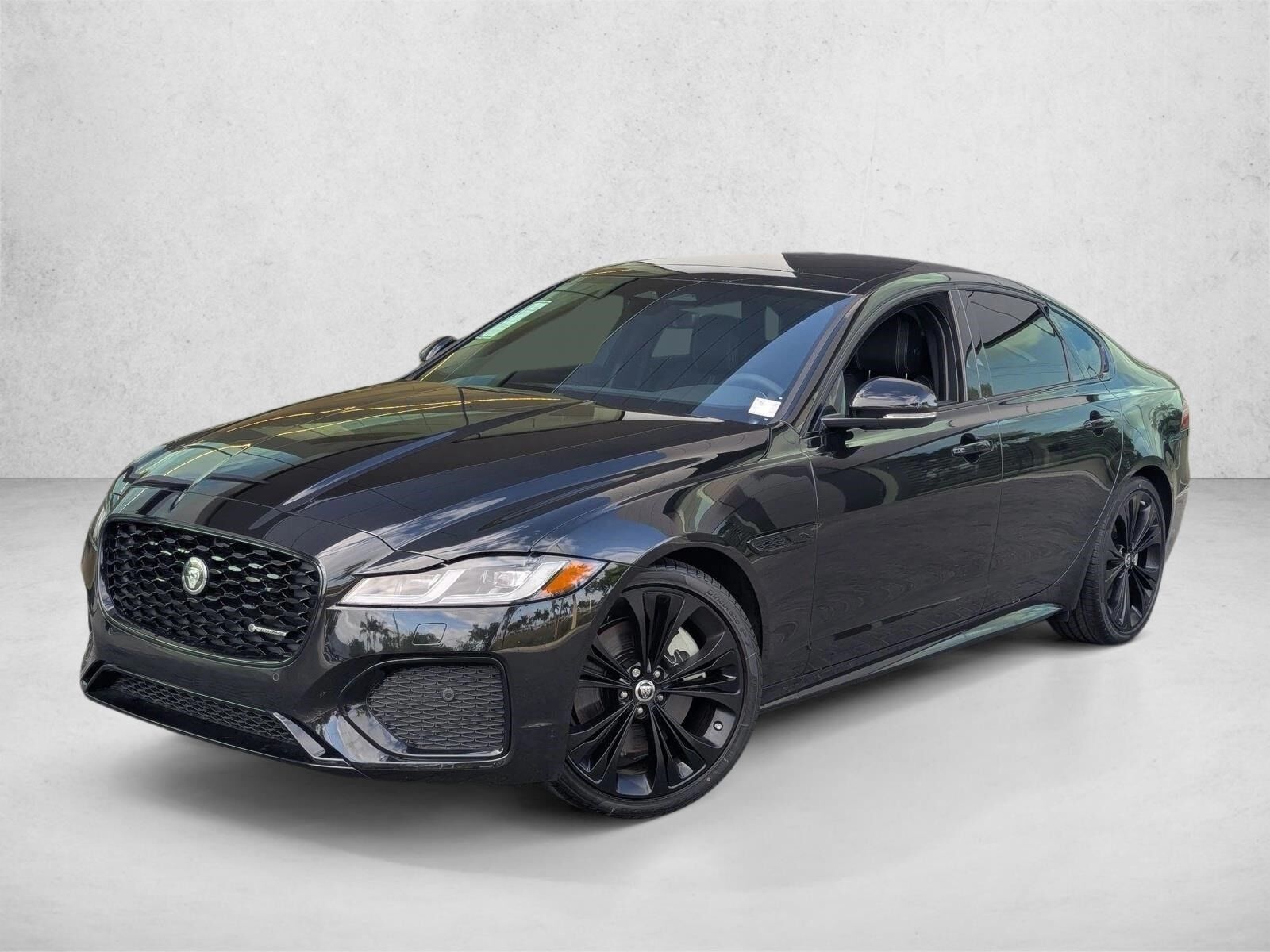 2024 JAGUAR XF
