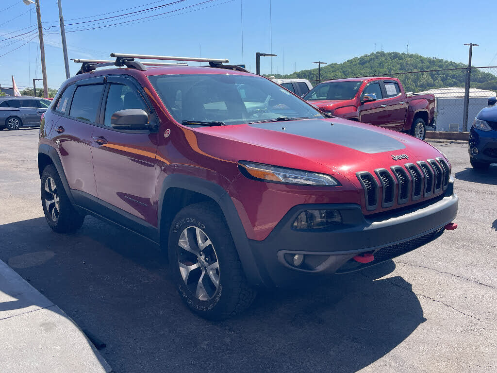 2017 JEEP Cherokee