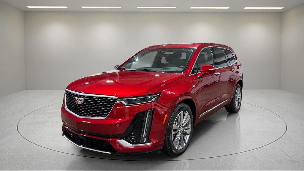 2025 CADILLAC XT6