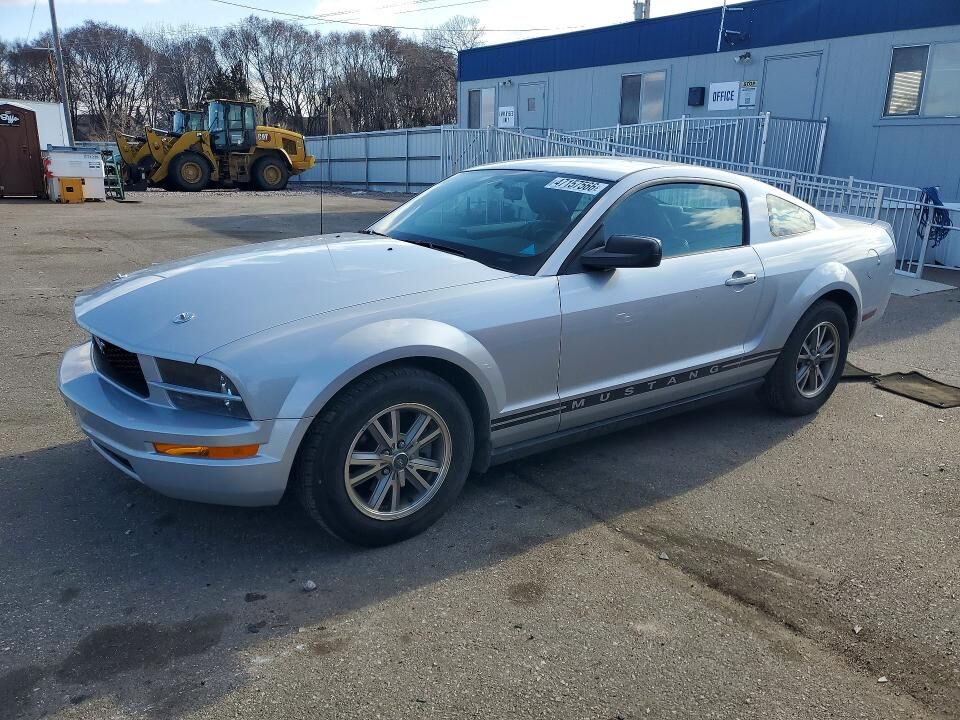 2005 FORD Mustang