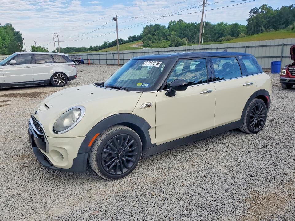 2017 MINI Clubman