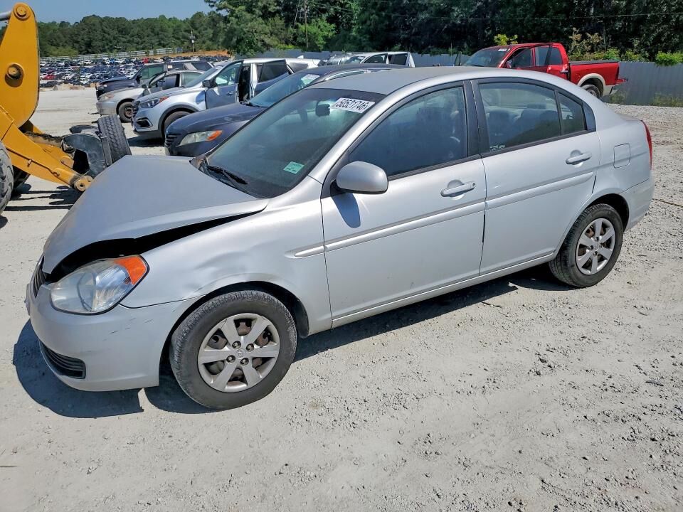 2011 HYUNDAI Accent