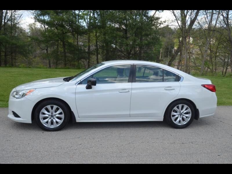 2017 SUBARU Legacy