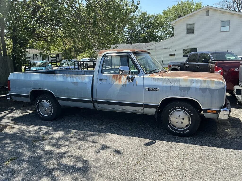 1989 DODGE D-Series