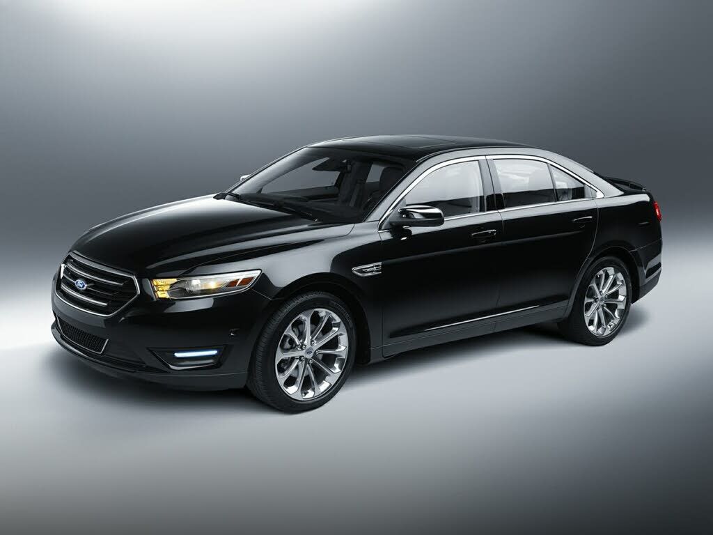2013 FORD Taurus