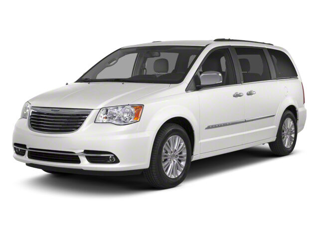 2013 CHRYSLER Town and Country
