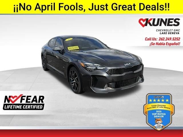 2022 KIA Stinger