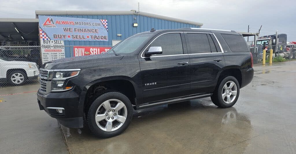 2015 CHEVROLET Tahoe