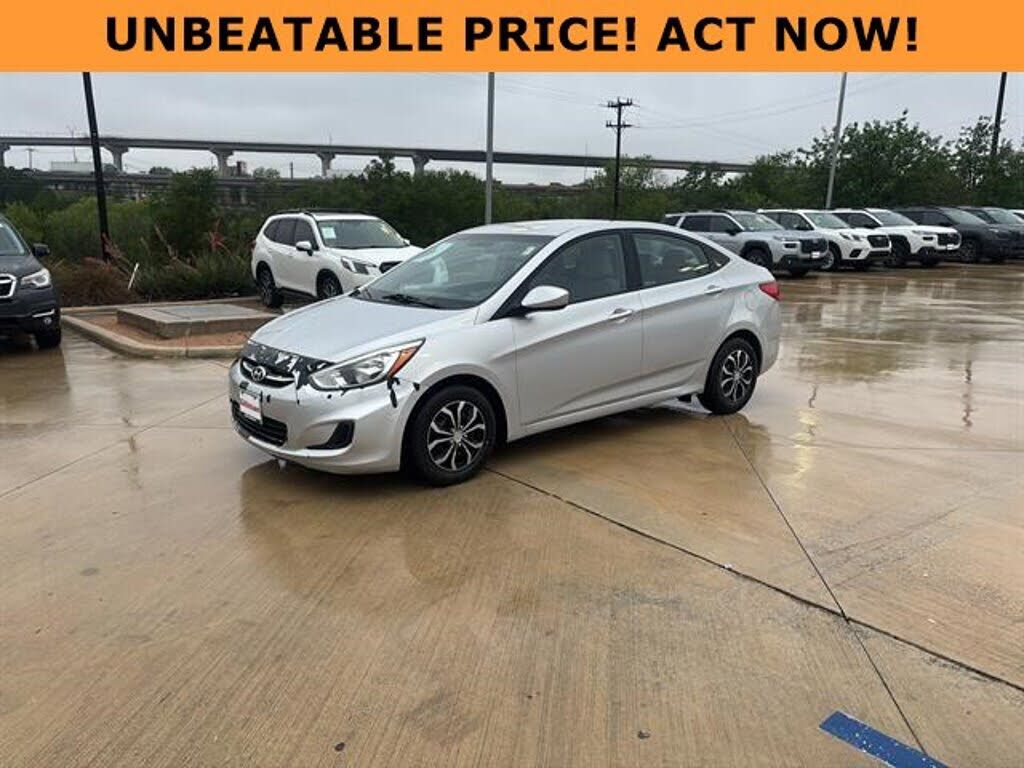 2015 HYUNDAI Accent