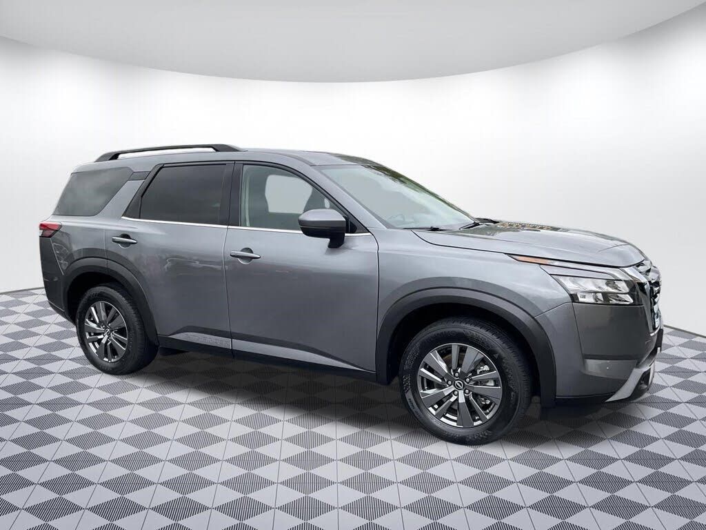 2025 NISSAN Pathfinder