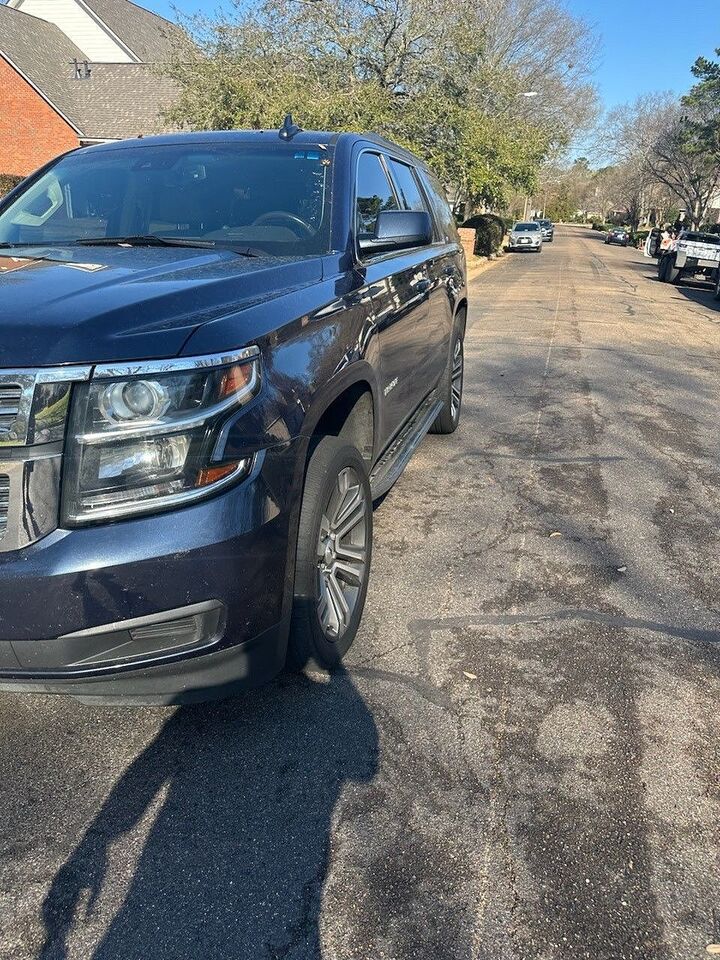 2019 CHEVROLET Tahoe
