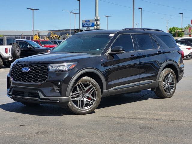 2025 FORD Explorer