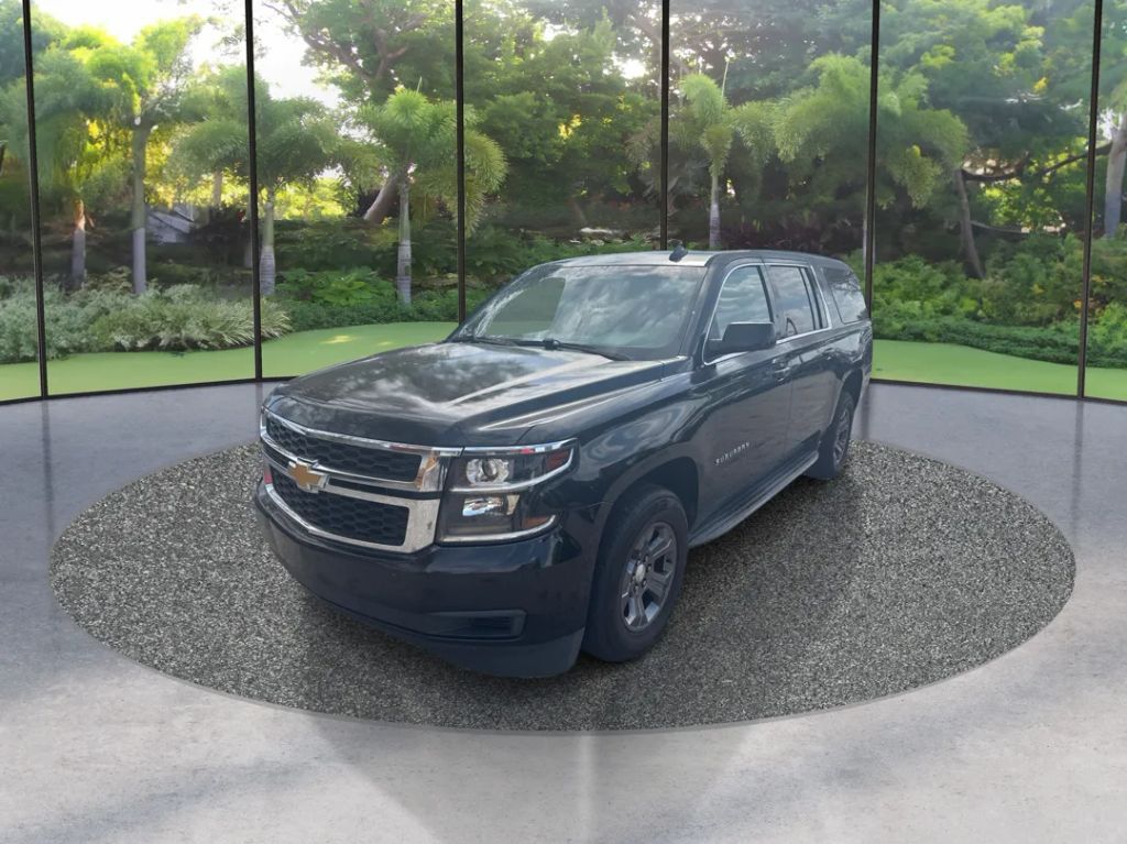 2017 CHEVROLET Suburban