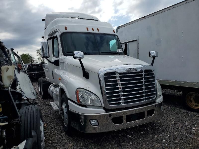 2018 FREIGHTLINER Cascadia