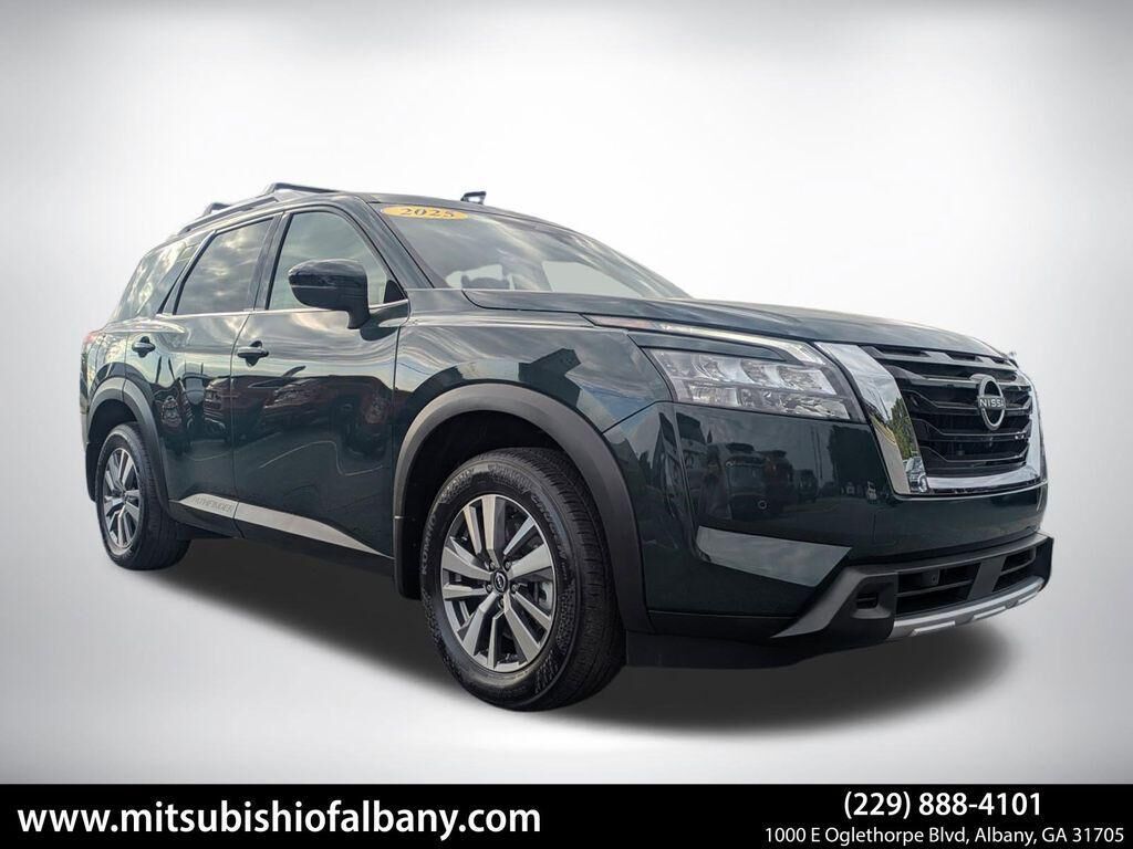 2025 NISSAN Pathfinder