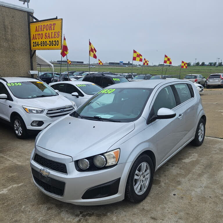 2015 CHEVROLET Sonic