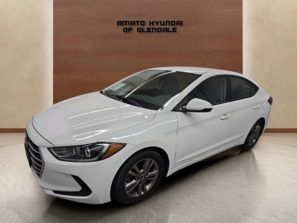 2018 HYUNDAI Elantra