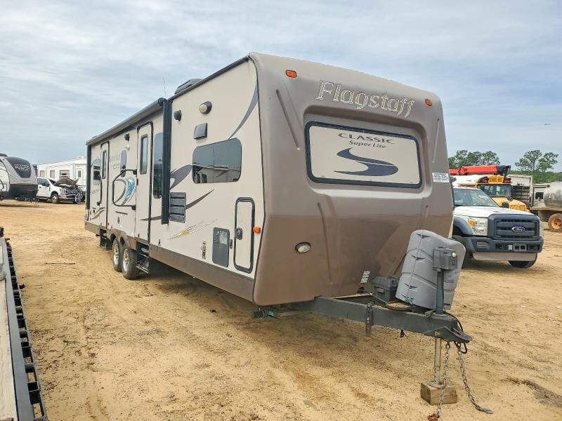 2014 FOREST RIVER Flagstaff Lite Weight Trailers