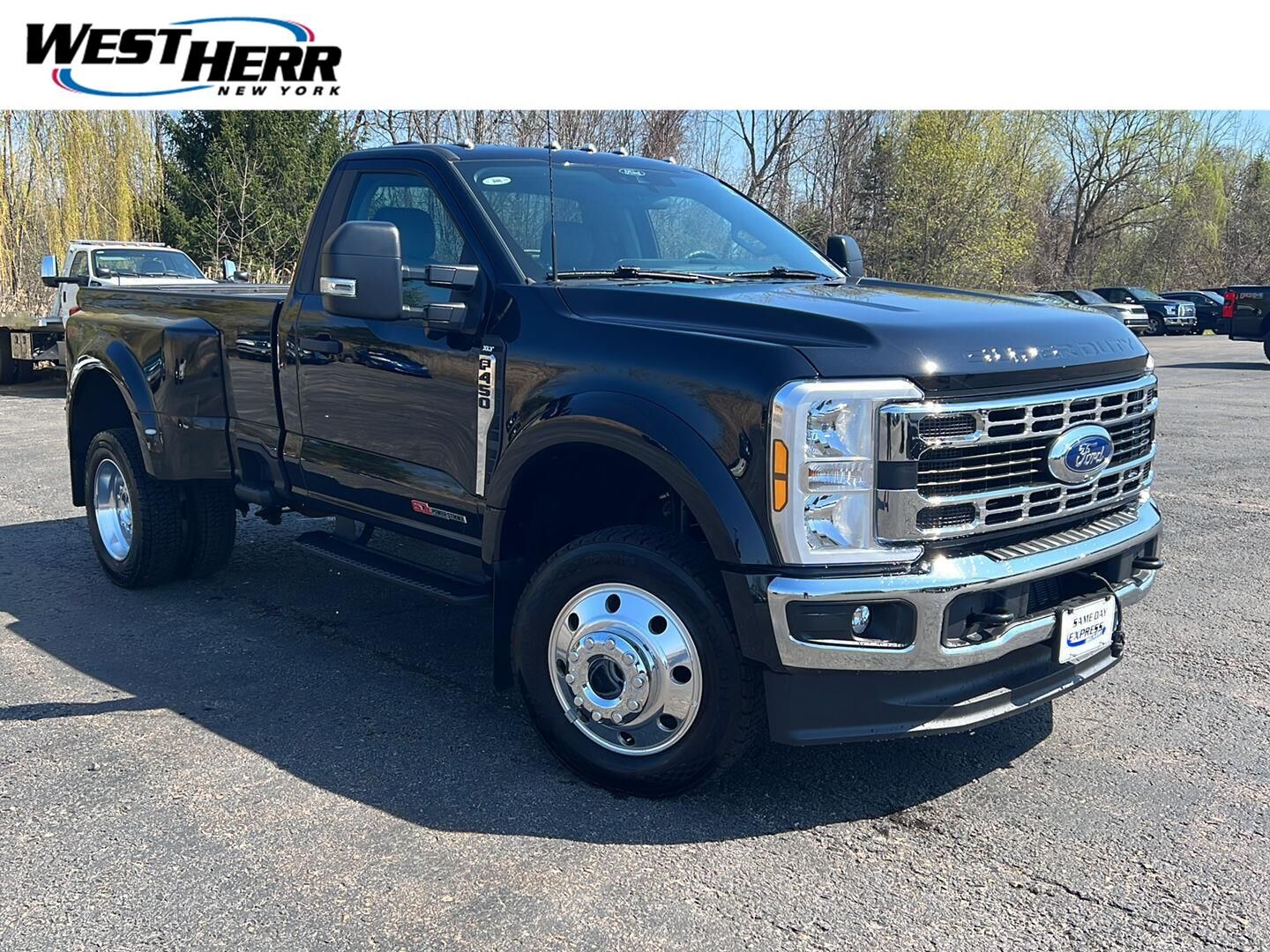 2025 FORD F-450
