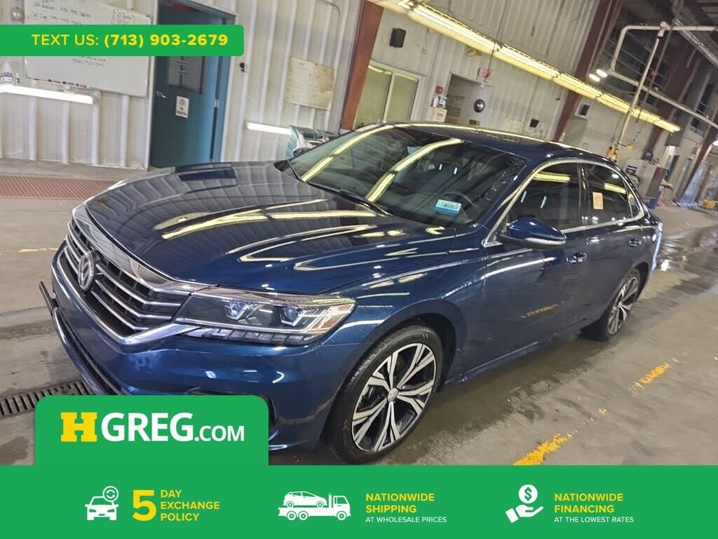 2022 VOLKSWAGEN Passat