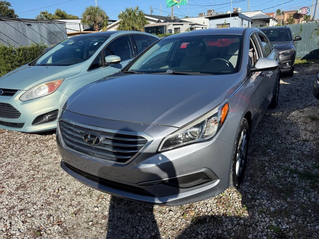 2017 HYUNDAI Sonata