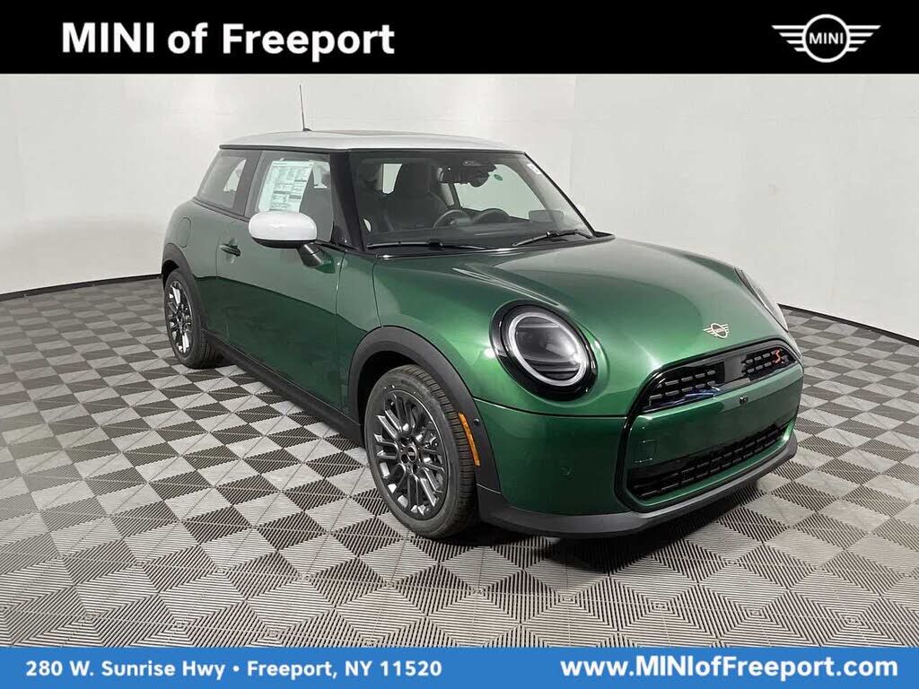 2025 MINI Hardtop