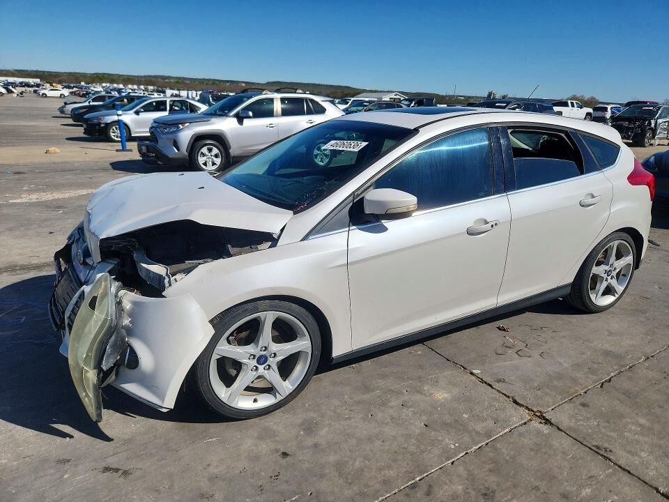 2014 FORD Focus