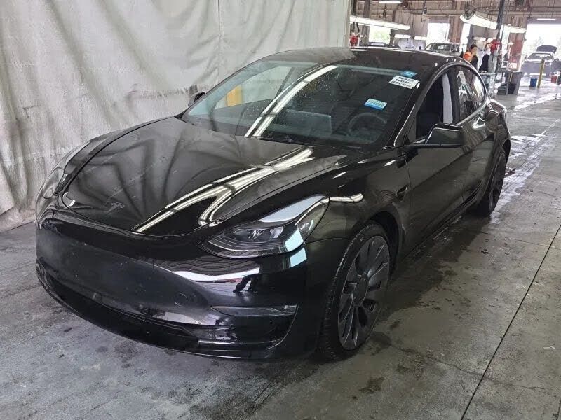 2023 TESLA Model 3