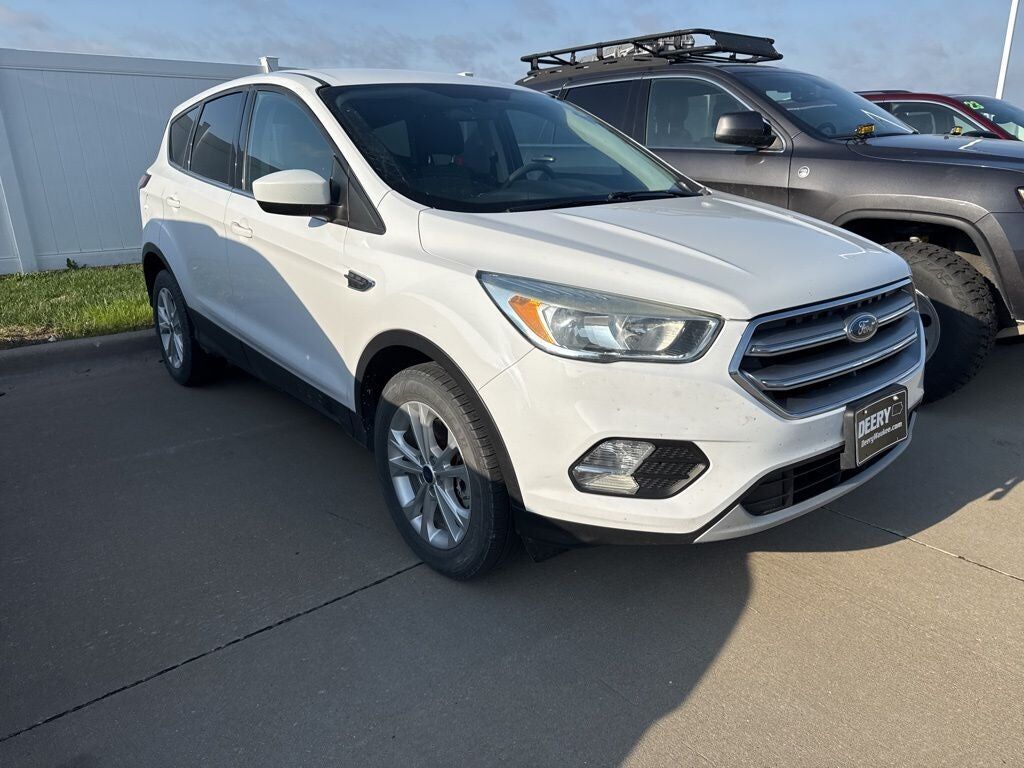 2017 FORD Escape