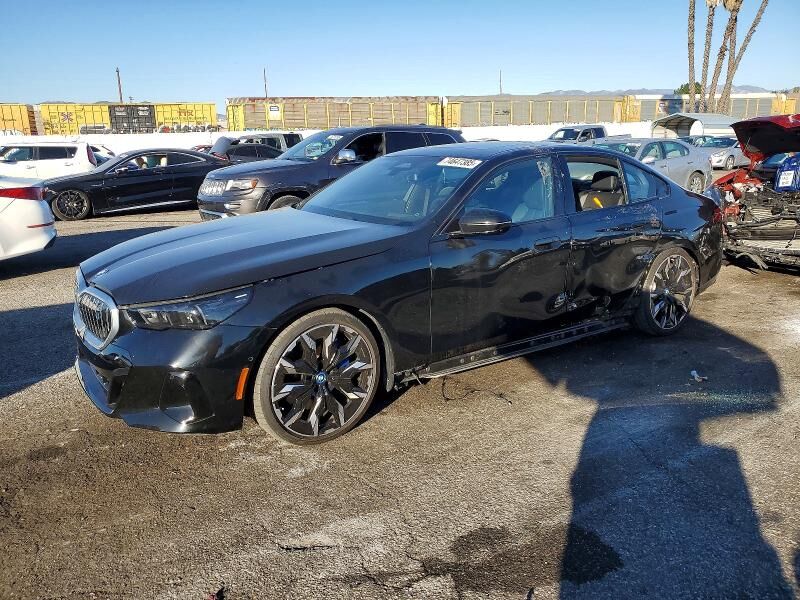 2025 BMW i5
