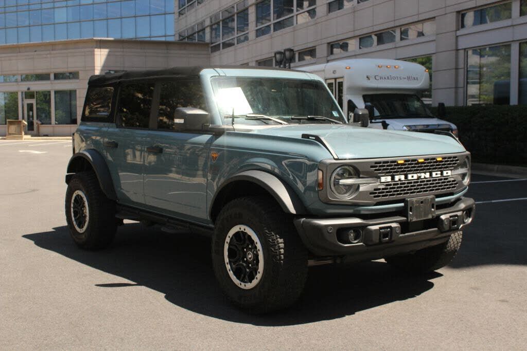 2022 FORD Bronco