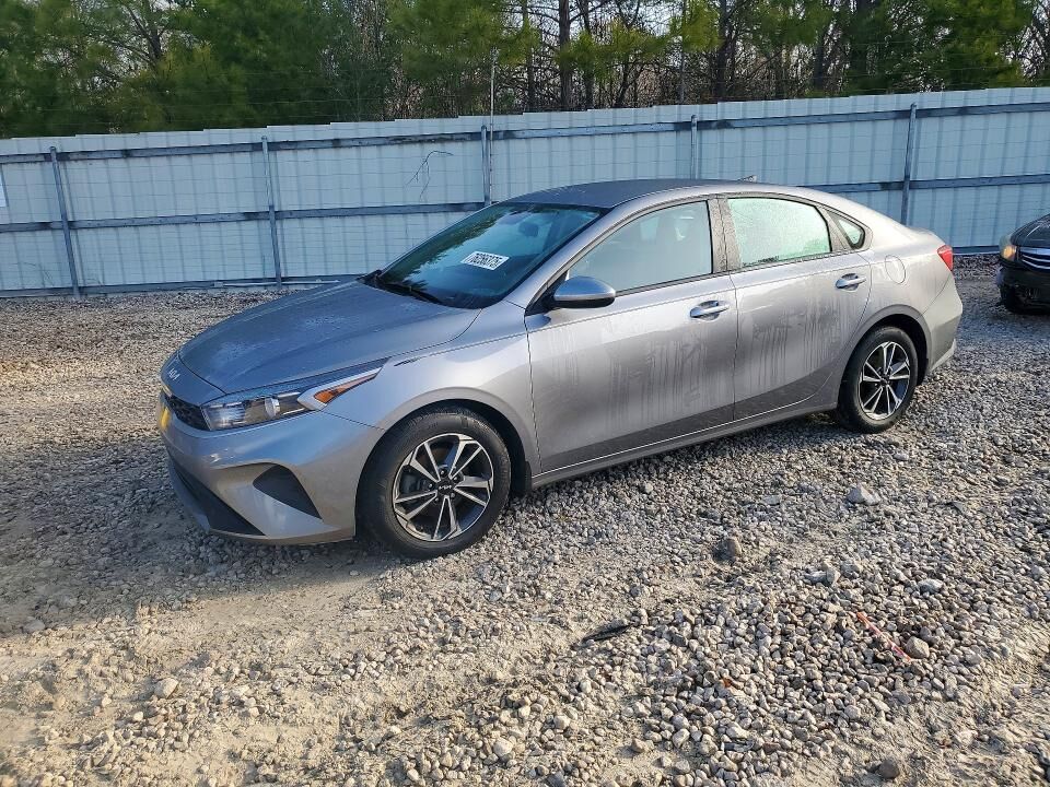 2023 KIA Forte