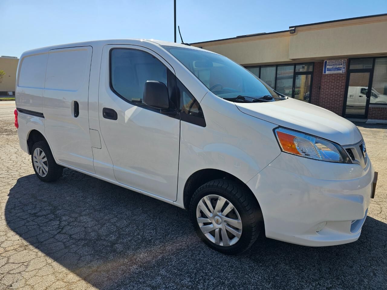 2021 NISSAN NV200