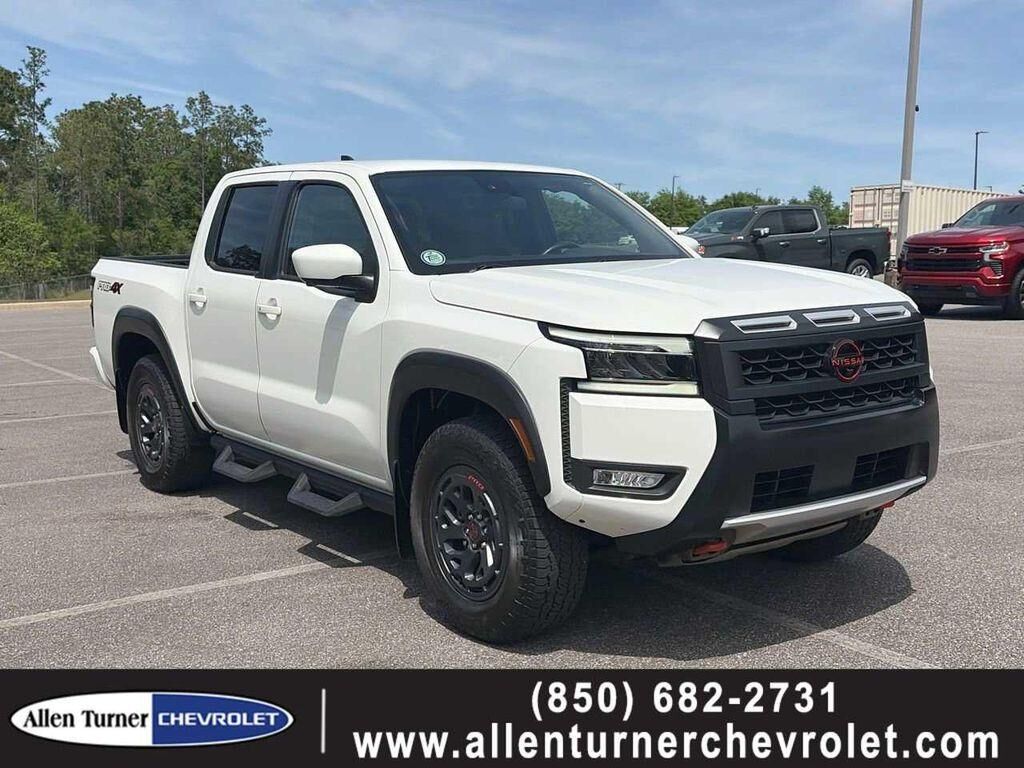 2025 NISSAN Frontier