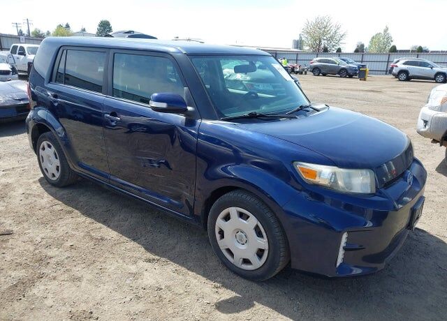 2013 TOYOTA SCION